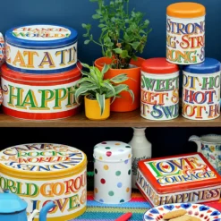 Emma Bridgewater Brighter World Set Of Three Round Cake Tins 12 Emma Bridgewater Brighter World Set Of Three Round Cake Tins -Home General Store bri3146 emma bridgewater brighter world set of three round cake tins ls 1