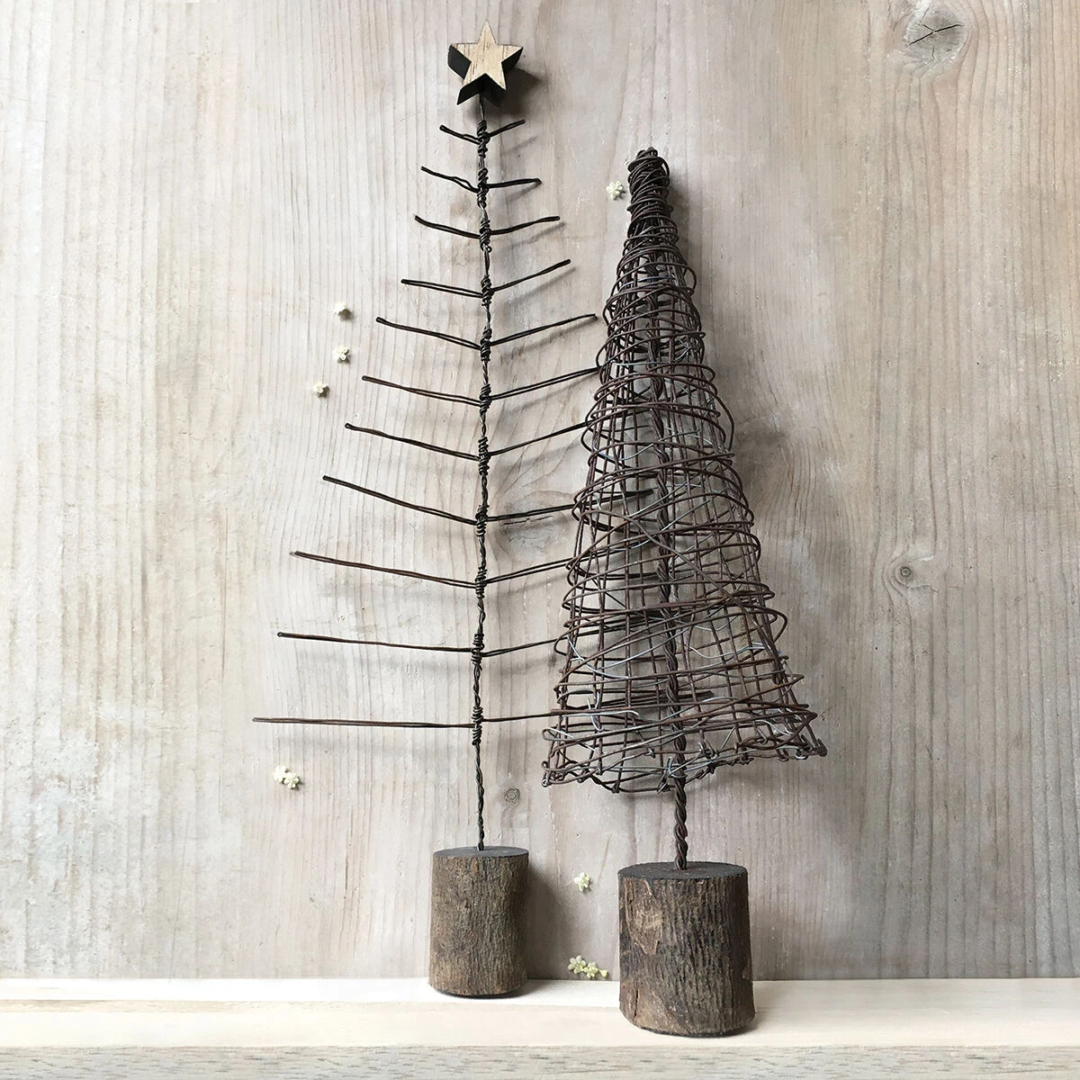 East Of India Rusty Wire Cone Christmas Tree 4 East Of India Rusty Wire Cone Christmas Tree - Image 4