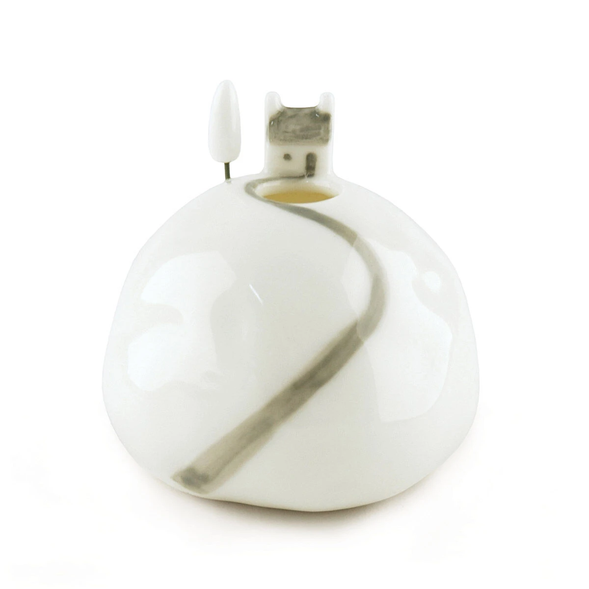 East Of India ‘House On Hill’ Round Vase 3 East Of India ‘House On Hill’ Round Vase - Image 3