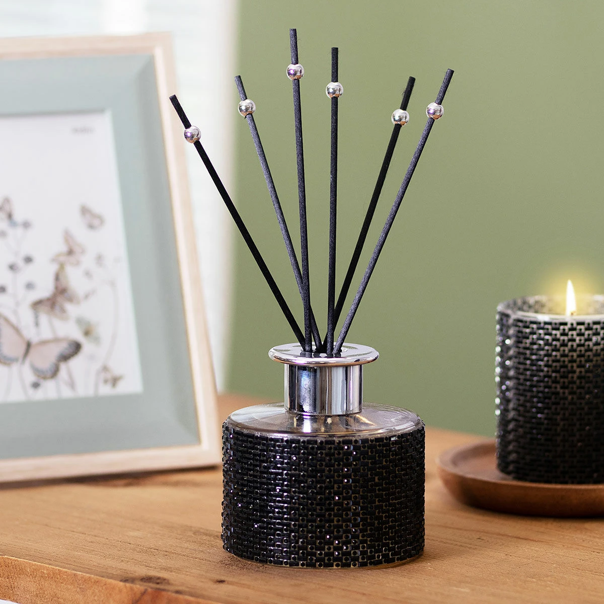 Desire Black Diamante Pomegranate Noir 200ml Reed Diffuser 1 Desire Black Diamante Pomegranate Noir 200ml Reed Diffuser