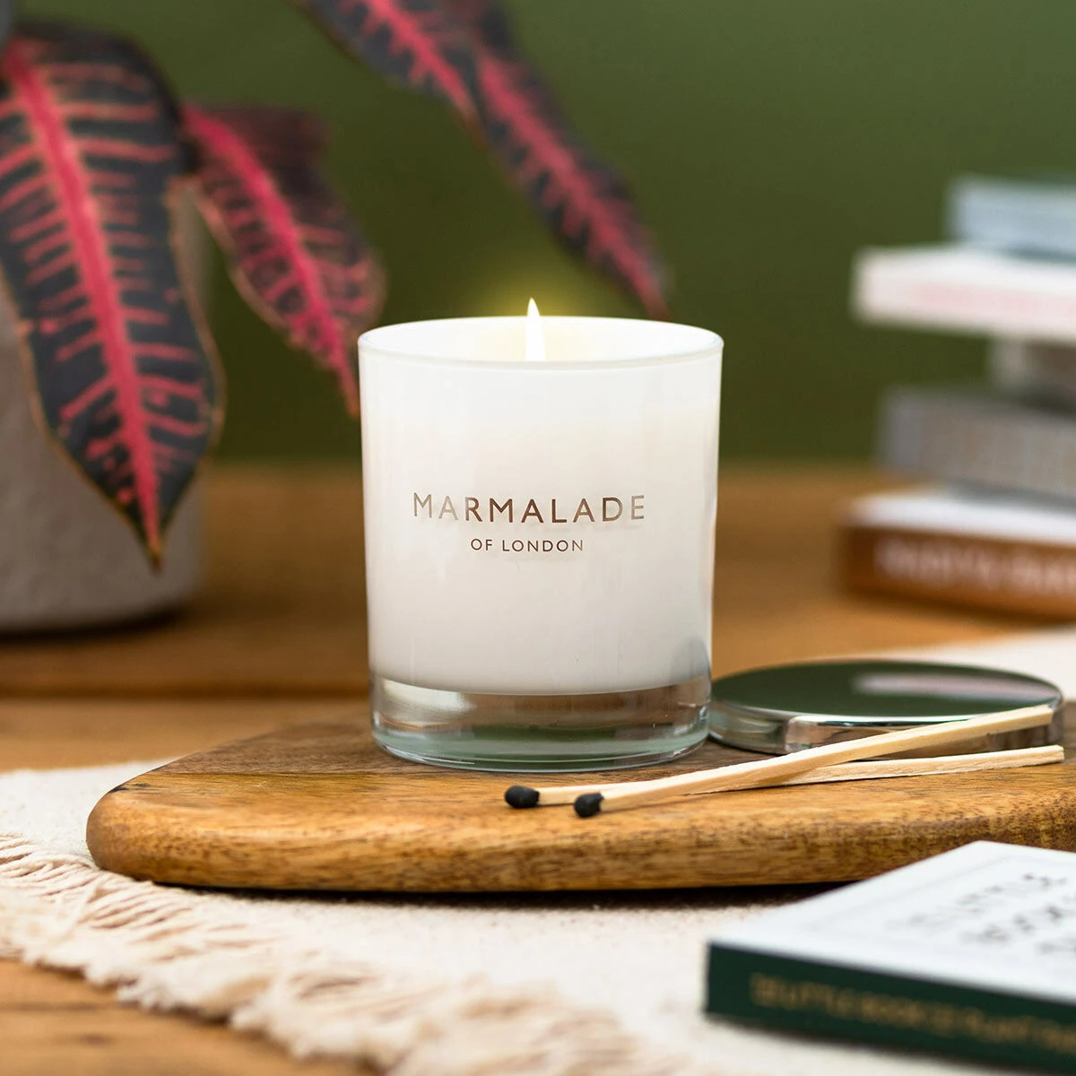 Marmalade Of London Prosecco & Juniper 230g Luxury Glass Soy Candle 4 Marmalade Of London Prosecco & Juniper 230g Luxury Glass Soy Candle - Image 4