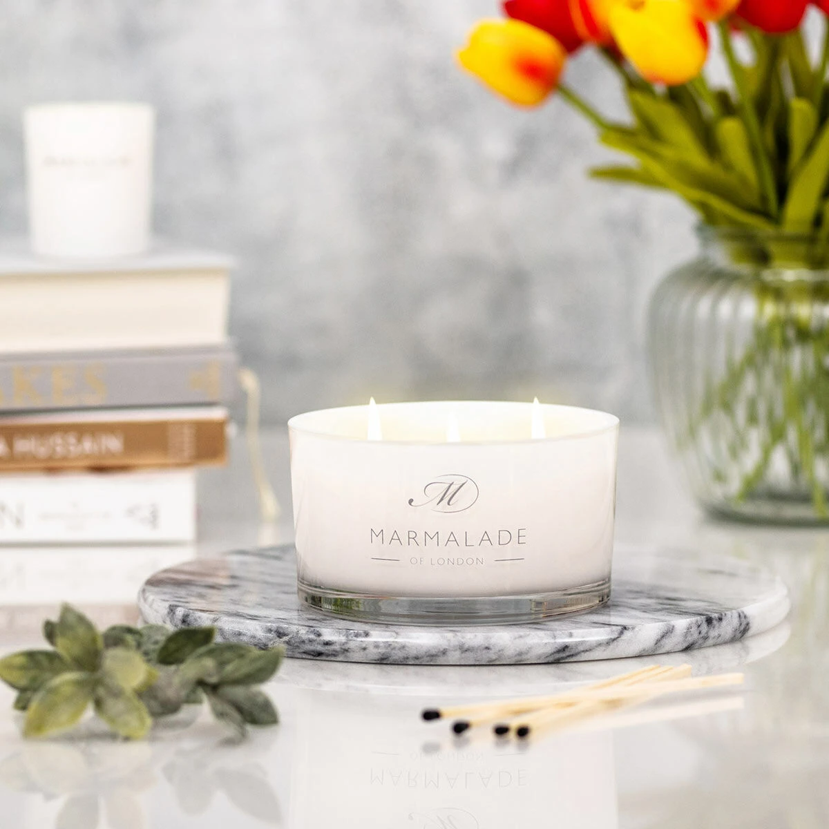 Marmalade Of London Pacific Orchid & Sea Salt 400g 3 Wick Glass Soy Candle 5 Marmalade Of London Pacific Orchid & Sea Salt 400g 3 Wick Glass Soy Candle - Image 5