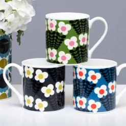 Orla Kiely Grey Bunch Of Stems Large Mug 8 Orla Kiely Grey Bunch Of Stems Large Mug -Home General Store mclaggan orla kiely bunch of stems large mugs range lifestyle
