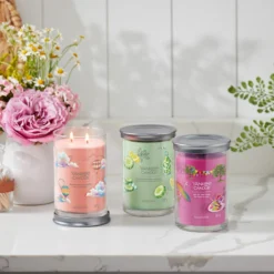 Yankee Candle Art In The Park Signature Large Tumbler Candle -Home General Store ss23 signature collection lifestyle 7 2