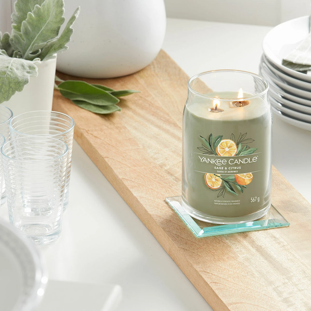 Yankee Candle Sage & Citrus Signature Large Jar Candle 3 Yankee Candle Sage & Citrus Signature Large Jar Candle - Image 3