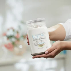 Yankee Candle Clean Cotton Signature Large Jar Candle -Home General Store yankee candle 1630644e clean cotton signature large jar candle lifestyle 6