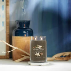 Yankee Candle Vanilla Bean Espresso Signature Large Jar Candle -Home General Store yankee candle 1701377e vanilla bean espresso signature large jar candle lifestyle 1