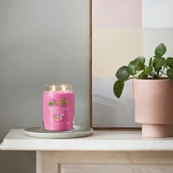 Yankee Candle Art In The Park Signature Large Jar Candle 8 Yankee Candle Art In The Park Signature Large Jar Candle -Home General Store yankee candle 1728890e art in the park signature large jar candle lifestyle 2