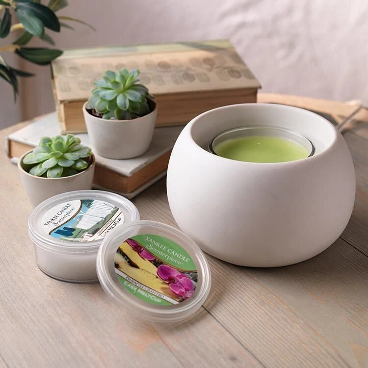 Yankee Candle Elizabeth Scenterpiece Easy Meltcup Warmer - With Timer 6 Yankee Candle Elizabeth Scenterpiece Easy Meltcup Warmer - With Timer - Image 6