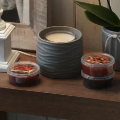 Yankee Candle Noah Black Scenterpiece Easy MeltCup Warmer - With Timer 7 Yankee Candle Noah Black Scenterpiece Easy MeltCup Warmer - With Timer -Home General Store yankee candle scenterpiece with timer noah grey 1521327 4